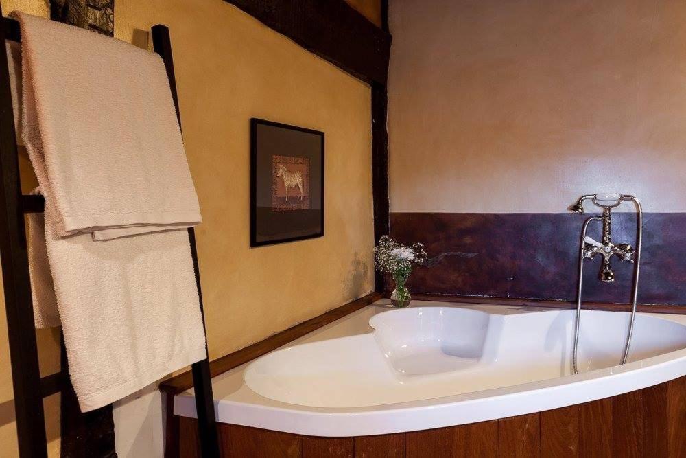 Hotel Boutique Valle De Oca Villanasur-Río de Oca Eksteriør bilde